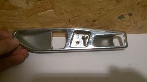 Mercedes w107 left door handle 450sl 350 550