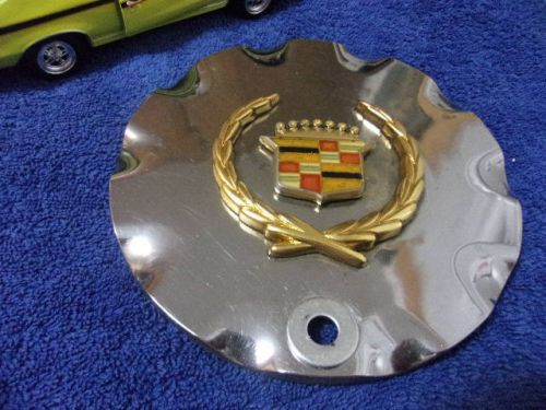 Rare cadillac chrome custom wheel center cap hub #6260200 (gm) ***repaired***