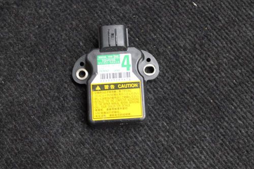 Toyota hilux iii pick-up 3.0 d-4d 4x4 08.05- yaw rate sensor 89183-60030