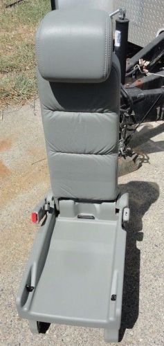 Ex cond 2005-2010 honda odyssey plus one seat grey leather no cushion jump seat