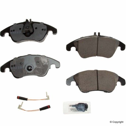 Akebono euro disc brake pad fits 2008-2013 mercedes-benz c350 e350 e550