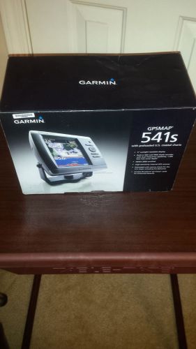 Garmin gpsmap 541s marine-boating gps system  !!brand new in sealed box!!