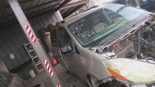 Chassis brain box toyota sienna 07 08 09 10