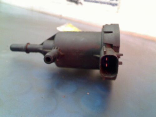 Vacuum pump vacuum pump valve mercedes-benz gl (x166) 2013 a0014760532-