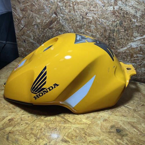 Honda cbr900rr 929 fireblade sc44 2000 2001 fuel tank yellow