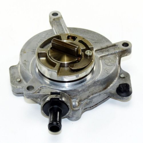 Vacuum pump vacuum pump 06d145100d audi a4 b6 b7 a6 4f a3 8p 2.0l 2.0t-