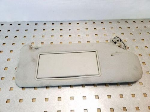 Toyota avensis t25 right sun visor 2.00 diesel 85kw 2005 25120255-