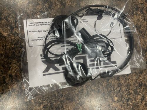 Telex airman 750 aviation headset 64300-210 airbus aircraft company plug 5 prong