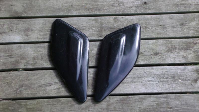 1990-1994 dodge stealth, mitsu. eclips 3000 fractory front hood scoops w/ gasket