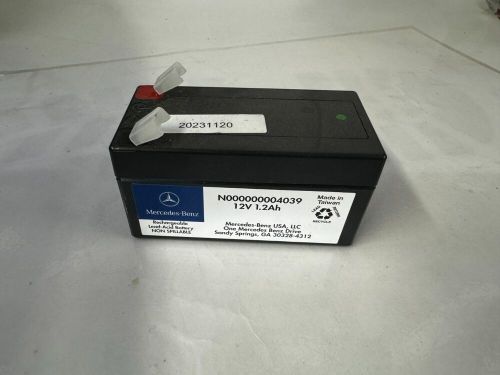 2007-2017 mercedes-benz w212 e350 gl450 s550 cls550 auxiliary battery 12v oem