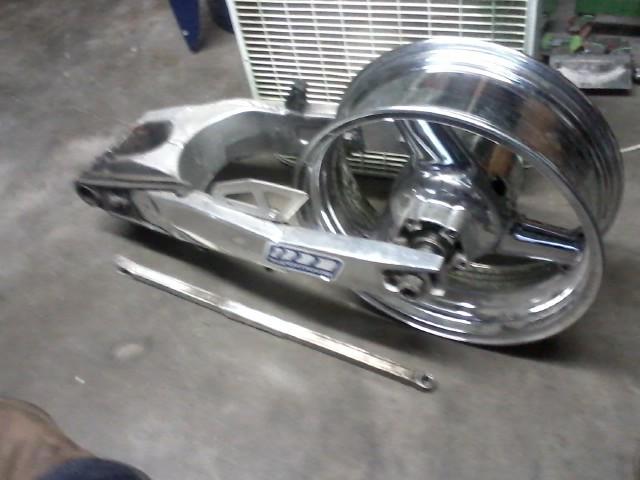 Kawasaki zx 7 1989 90,91,92 chrome wheels and superbike mike extended swingarm 