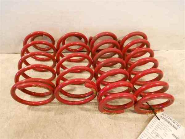 Aftermarket sport line coil springs for 03 04 mustang