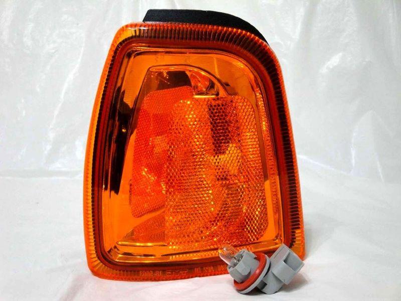 Ford 01-05 ranger corner turn signal parking side marker lamp l h driver new