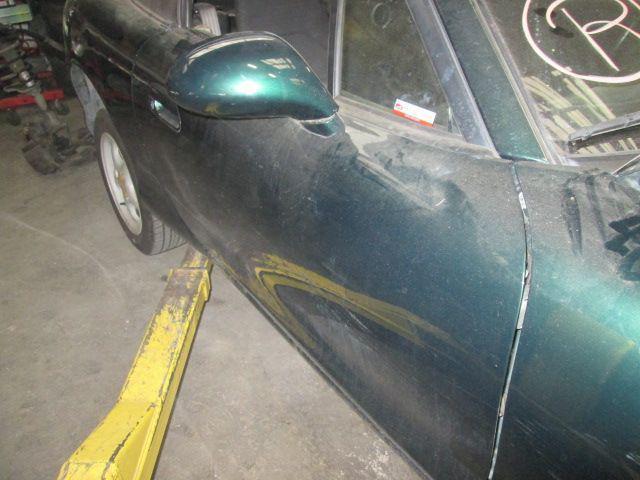 Right front door mazda miata 1999