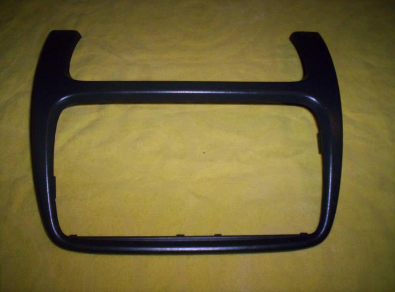  00 01 02 03 04 05 cadillac deville oem radio dash trim bezel