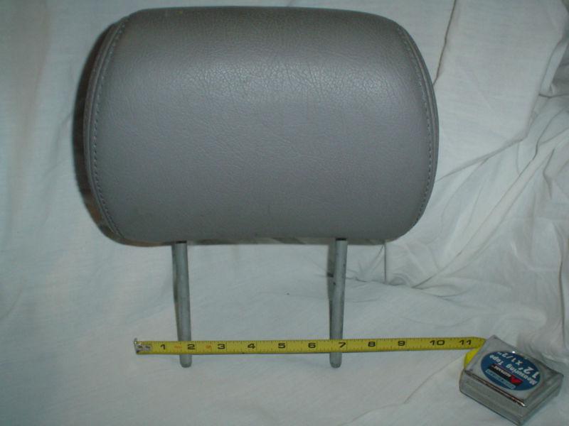 03-08 subaru forester leather headrest cushion gray head rest seatback 