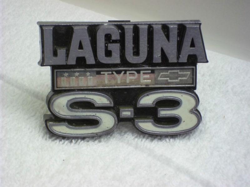 Chevy laguna emblem grille grill type s3 laguna emblem w/bracket