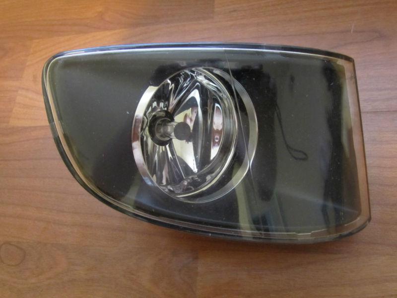 Bmw 3 series fog light e92 e93 oem factory right side