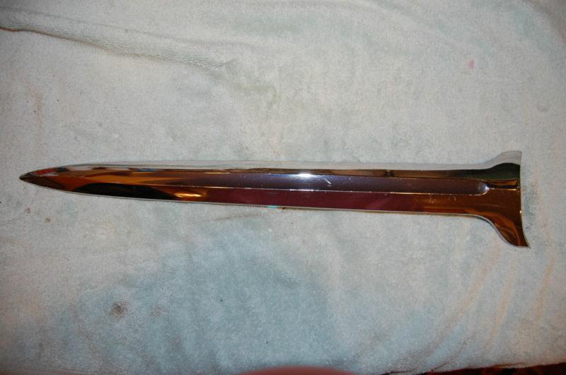 1964 plymouth valiant oem right rear trim spear, excellent condition