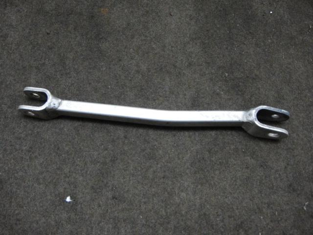 01 2001 suzuki tl1000 tl1000r swing arm torque bar #1919