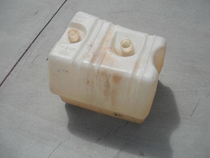 98 99 00 01 02 2000 2001 2002 seadoo xp limited xpl gas fuel tank 275500364 