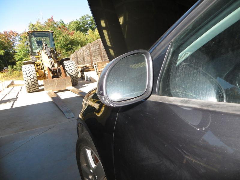 Driver side (left) door mirror 2009 volkswagen jetta, power, gray, tiny scuff