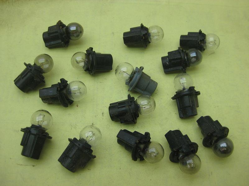 1966 chevy impala dash light holders and bulbs    1989