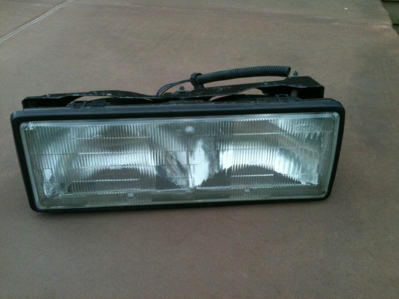 Chevrolet chevy caprice 87-90 1987-1990 headlight driver lh left oe