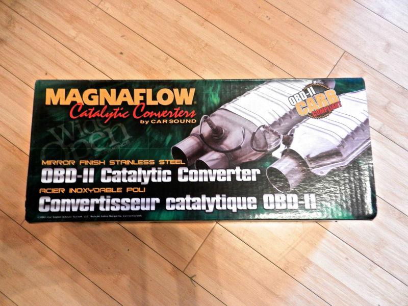 Magnaflow 3" stainless steel catalytic converter 94309 --universal fit--