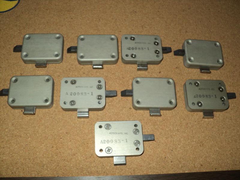 Lot of 9 actron mfg. latch assembly a20083-1 cessna airplane parts salvage