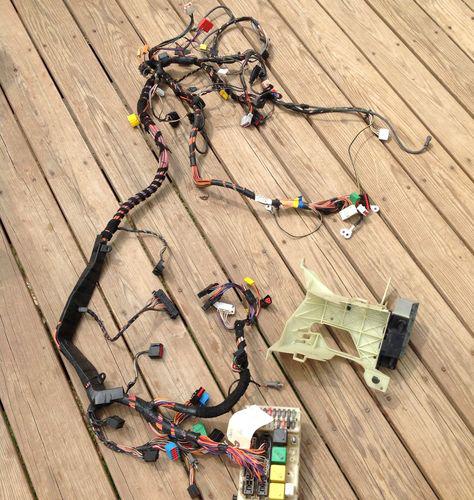 95 ford contour dash wiring harness/ mercury mystique