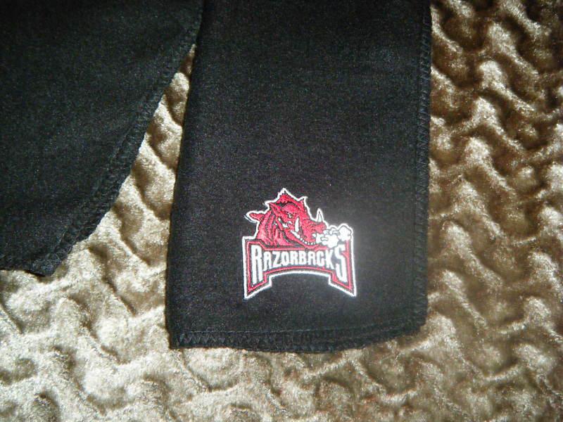 Arkansas razorbacks   black fleece scarves scarfs scarf  9" x60" college ncaa