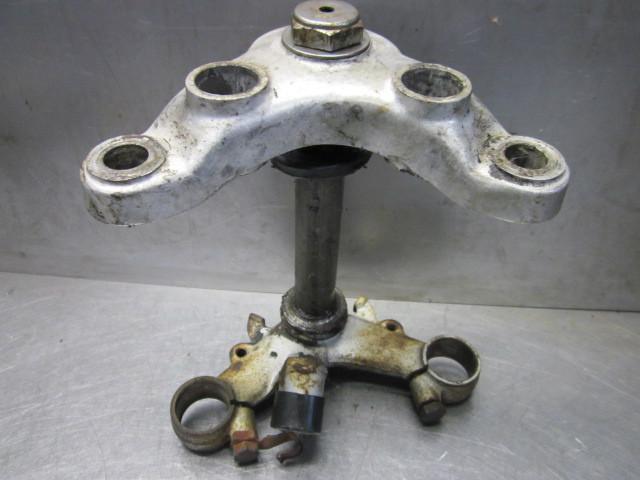 Honda sl175 k1 1971 upper lower triple tree stem