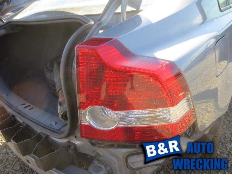 Right taillight for 04 05 06 07 volvo s40 ~ sdn 5 cyl vin ms 4th 5th digit