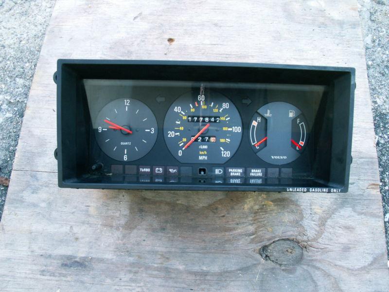 82 volvo 240 turbo speedometer odometer instrument cluster 260 265 79 80 81 83 