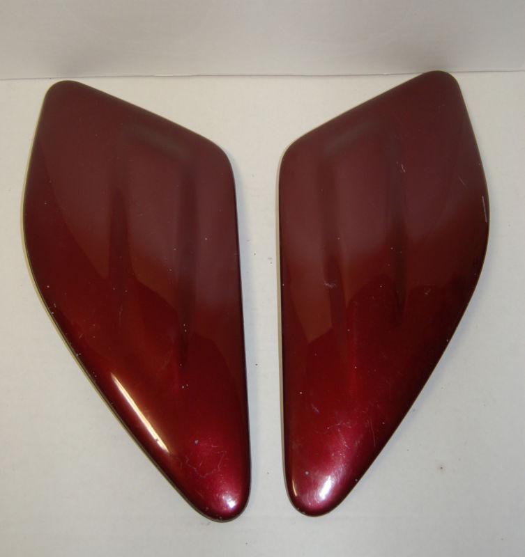 Mitsubishi - 3000gt hood scoops - pair! with gasket seals