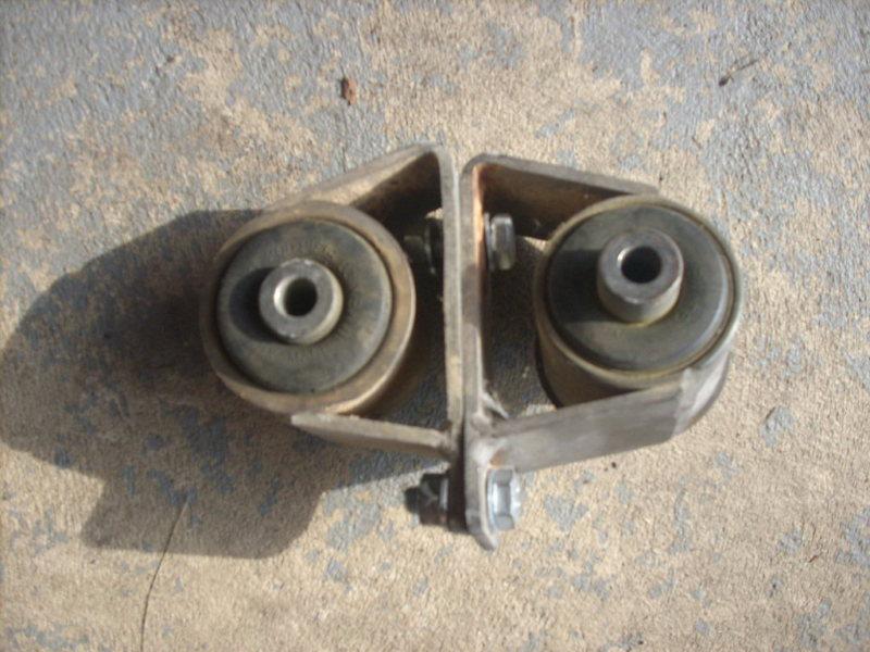 Motor mount for 1991-1995 yj 2.5l with 1" body lift only