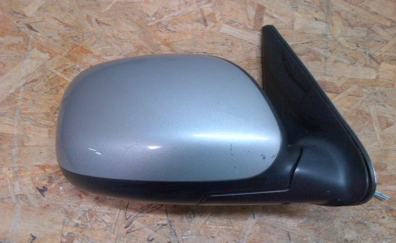 01-06 toyota sequoia passenger side mirror with glass (oem)