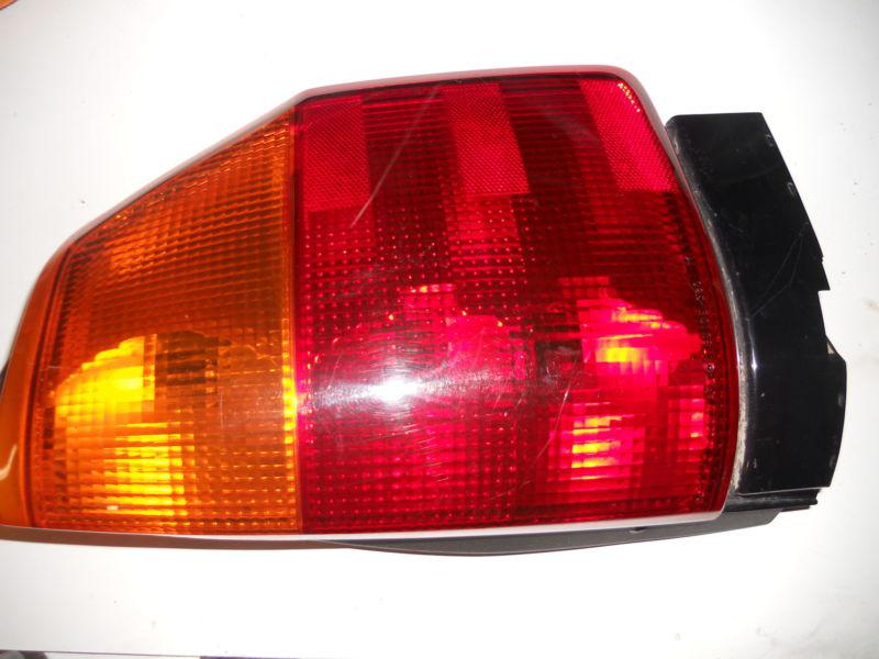 Gmc envoy taillight assembly 2002-2009 passenger rear nr oem 03 04 05 06 07