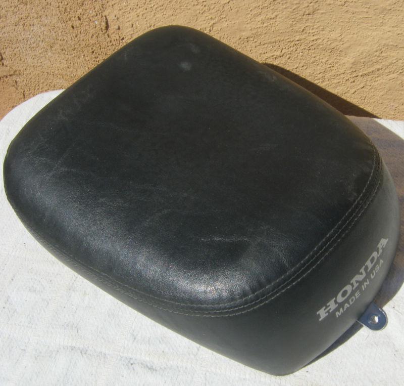 Honda 77300-mm8a-0000 rear rider motorcycle seat shadow