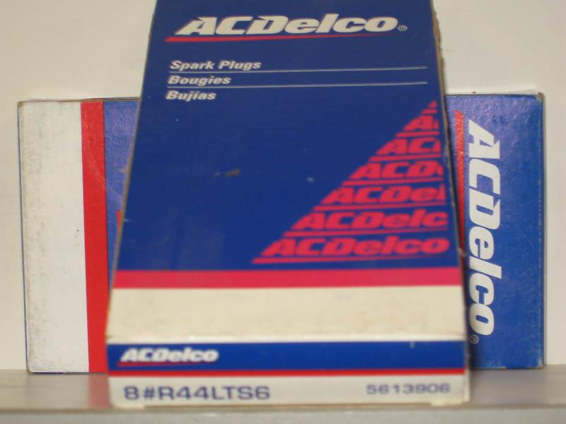 Ac spark plugs r44lts6 box of 8 nos