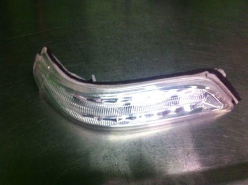 Acura mdx right side mirror light