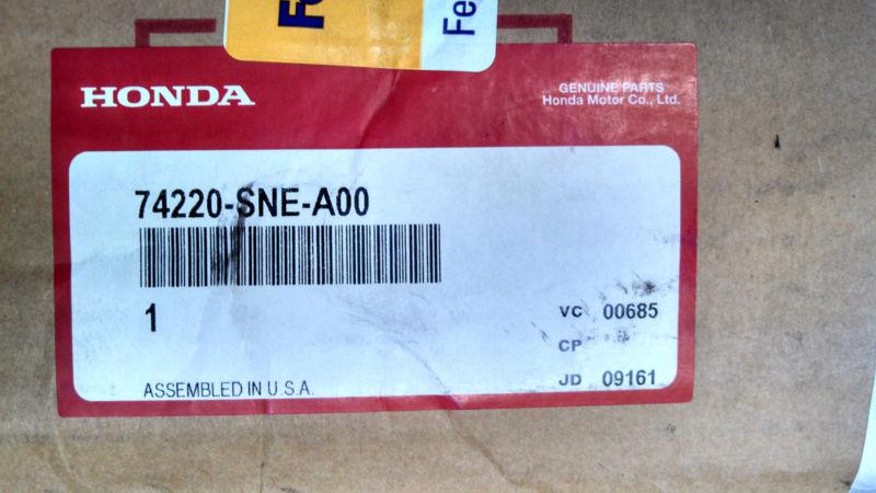 Honda oem 74220snea00 cowl-end cap