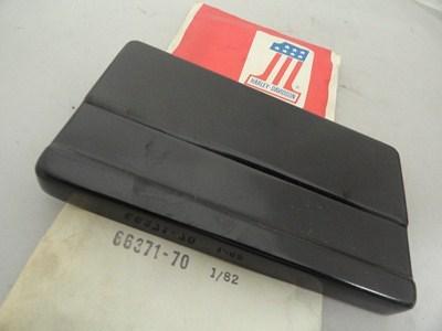 Fx-sportster "new old stock" black battery cover #66371-70