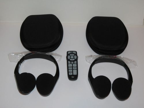 2 headphones &amp; 1 remote for  2007 2008 2009 2010 dodge caravan &amp; 2 storage cases