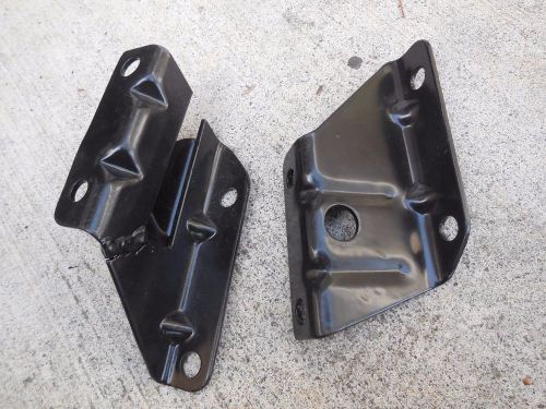 Porsche 912 engine suspension brackets