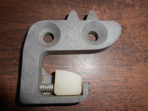 Ford 1956 pass door striker plate r.h. mercury-lincoln