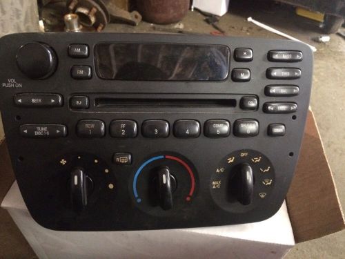 2001 ford taurus radio ac  / heater control  oem works great!!