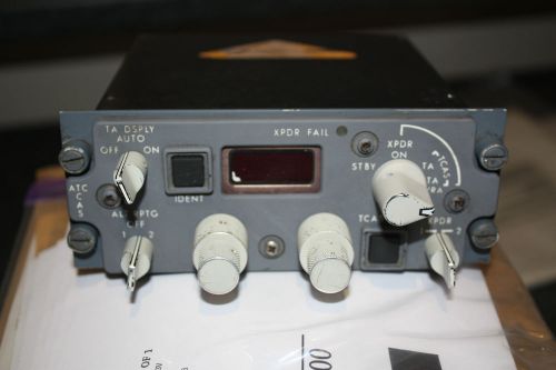 Md 80 tcas / atc control (honeywell)