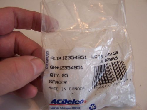 Gm 12354951 battery cable positive cable spacer ac delco   (pack of 5)  new